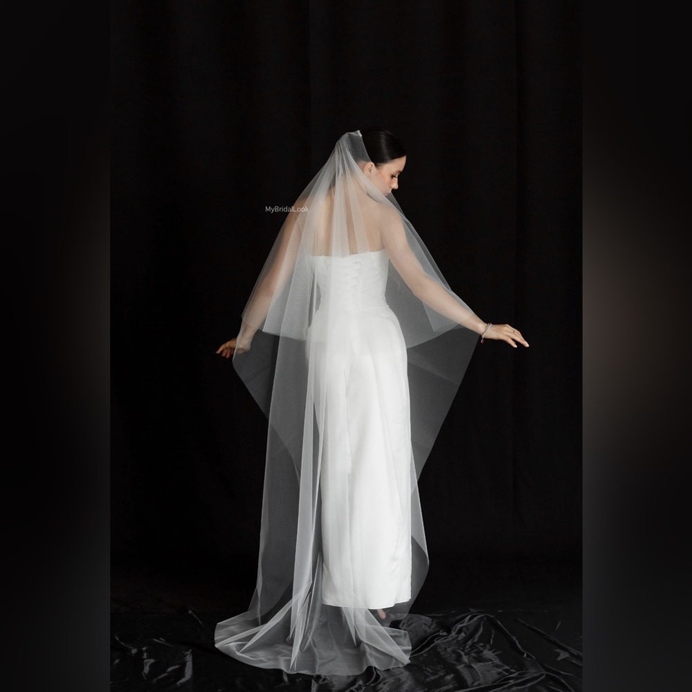 Sheer Ivory Bridal Veil